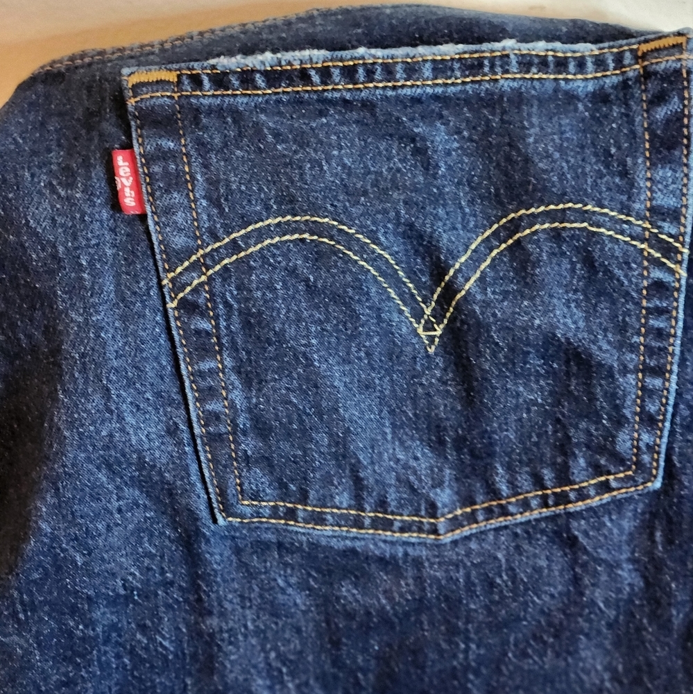 Authentic Womens Levi's 501